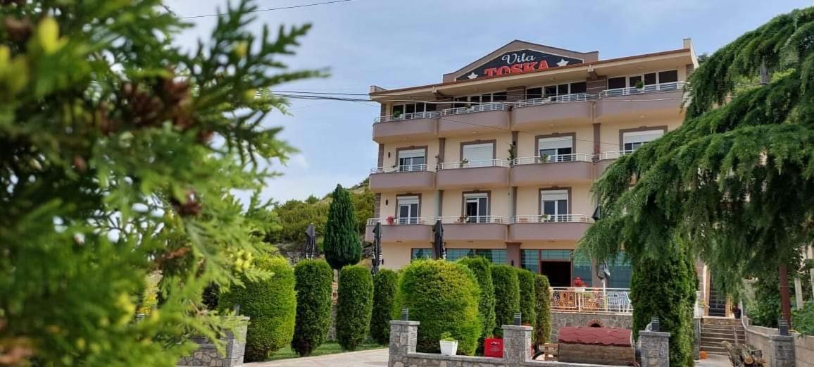 Hotel Vila Toska Piskupat Eksteriør bilde