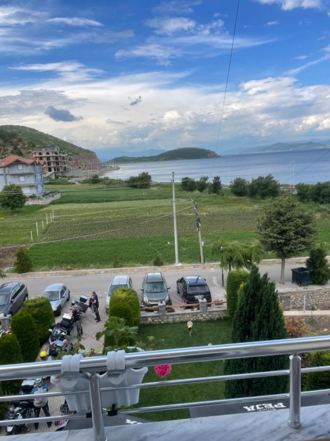 Hotel Vila Toska Piskupat Eksteriør bilde